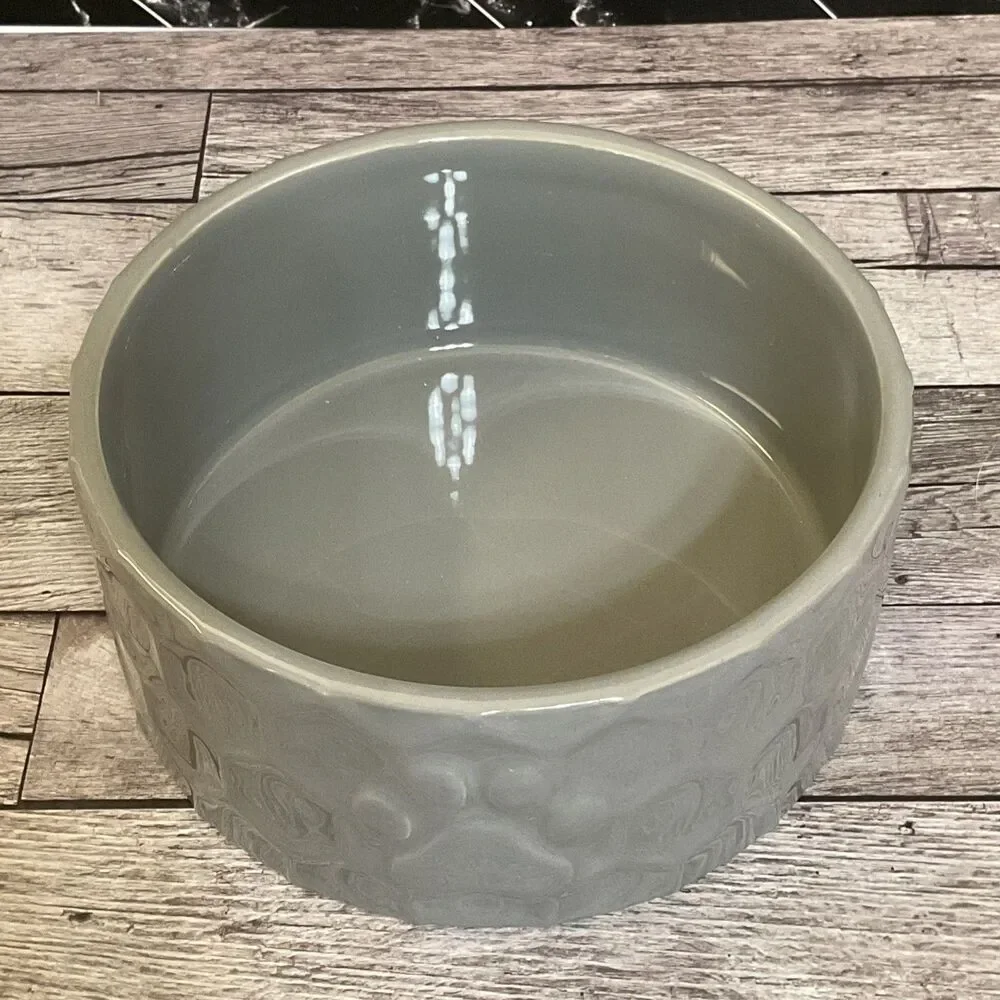 Sonoma Good For Life Honeycomb Design Ceramic Dog Bowl.6” x 3”.EUC